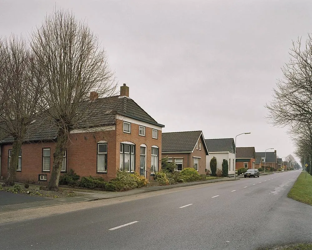 Valthermond: Overzicht woonhuis aan het Zuiderdiep, gezien vanaf de linkerzijde - Valthermond - 20364451 - RCE